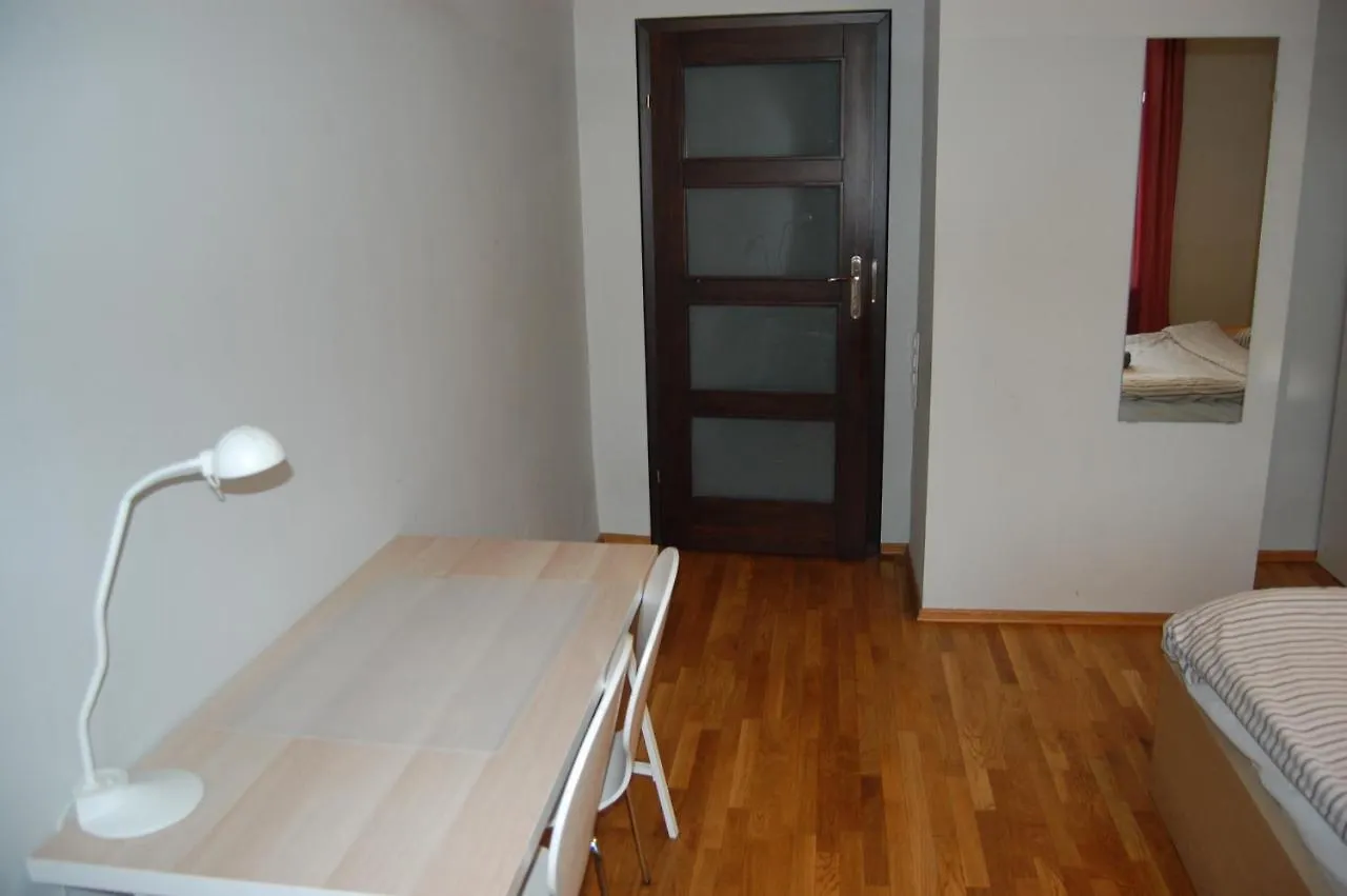 U Romana Lägenhet Poznań